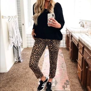 Cat + mouse pocketed joggers